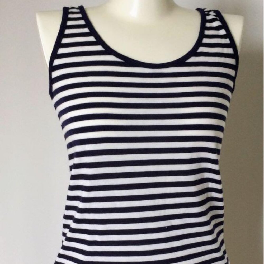 Striped sleeveless top,